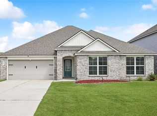 16761 Highland Heights Dr, Covington, LA 70435