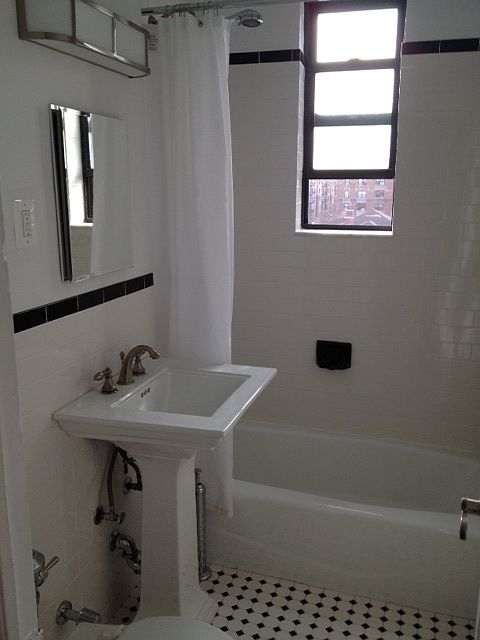 2nd image of 2510 30th Rd APT 2B
