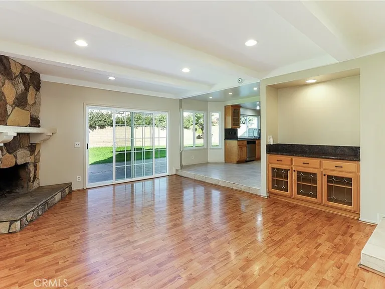 2167 Baseline Rd — Photo 4