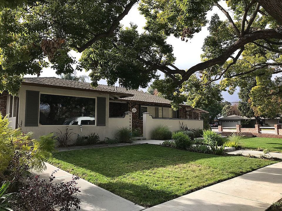 1st image of 1990 Arroyo Seco Dr