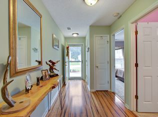 115 Avalon Rd, Summerville, SC 29483