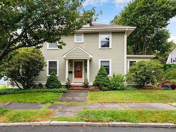 2nd image of 115 Aspen Rd
