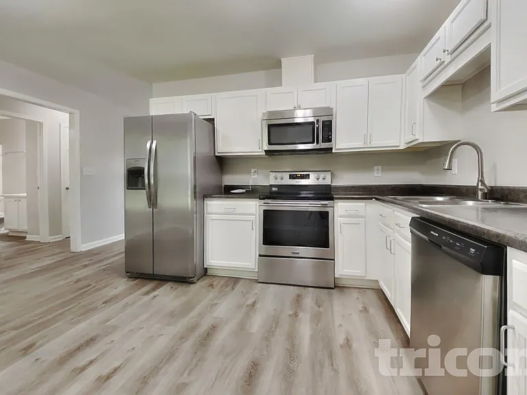 241 Gray Ghost St — Photo 5