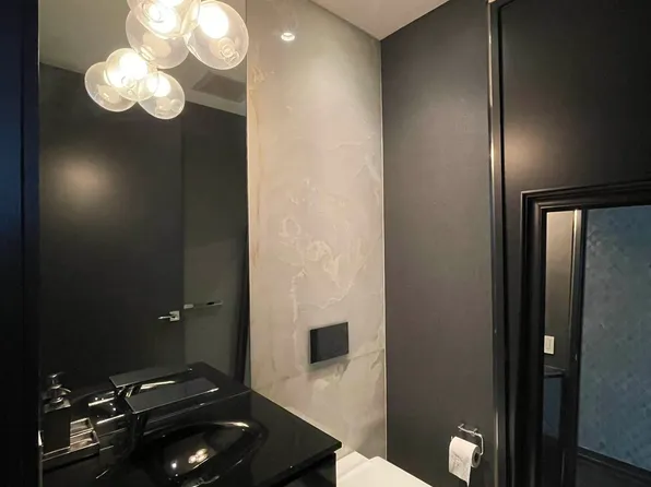 157 West 57th Street image 6 of 10