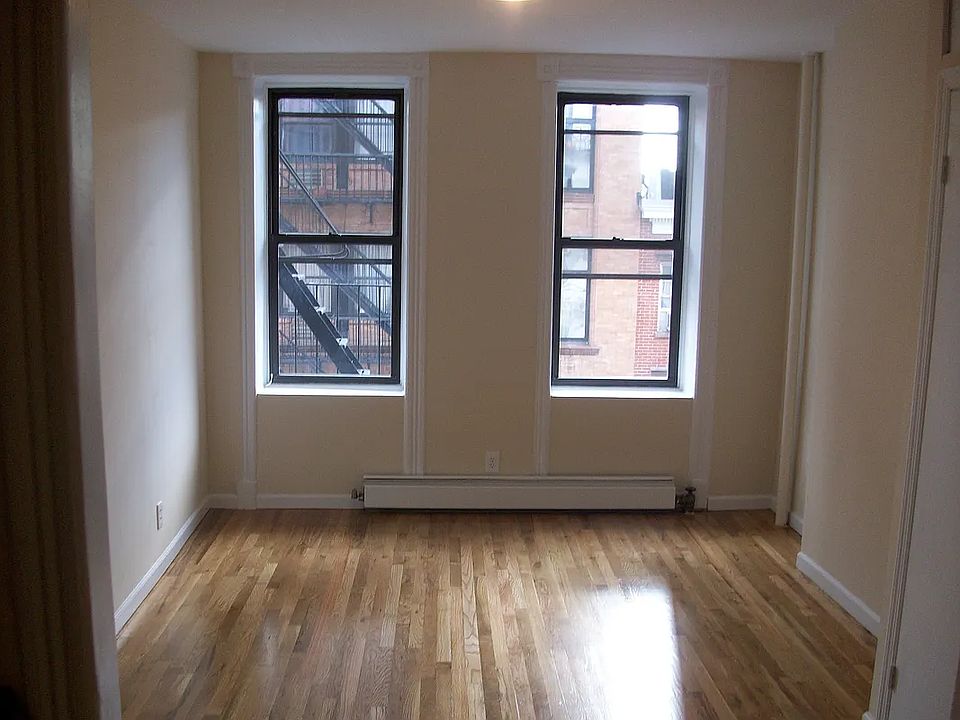 1st image of 23 Jones St APT 10