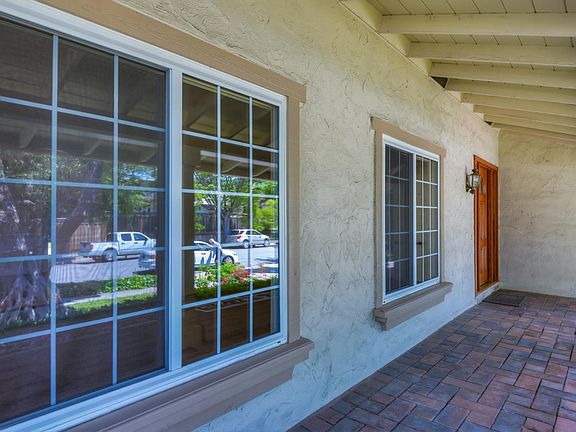2nd image of 5498 Del Oro Dr