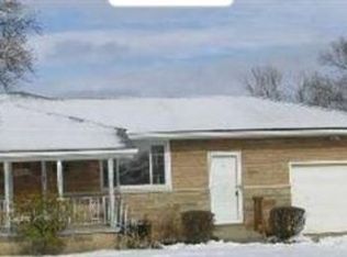 559 Maplewood Ave, Struthers, OH