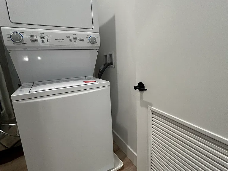 420 River Rd #410 — Photo 7