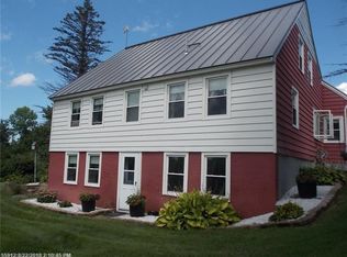 960 River Rd, Madison, ME 04950