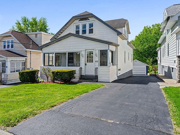 2nd image of 40 Lawn Avenue