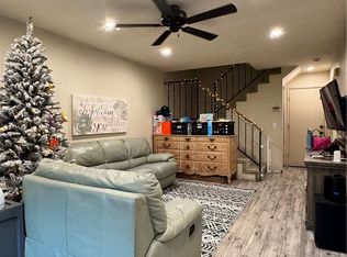 9220 Citrus Ave APT A, Fontana, CA 92335