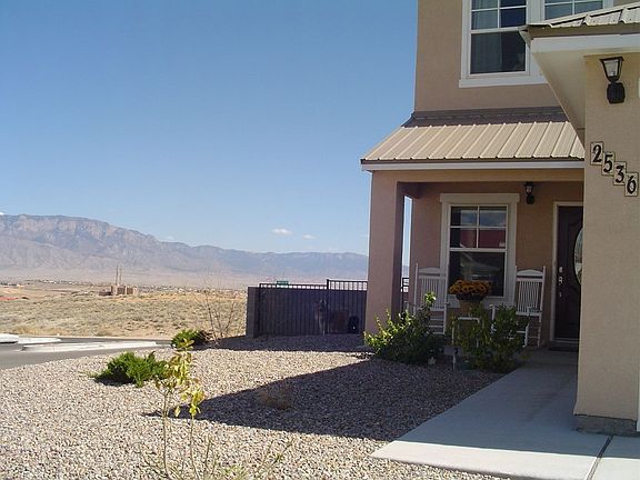 Corner lot w/VIEWS