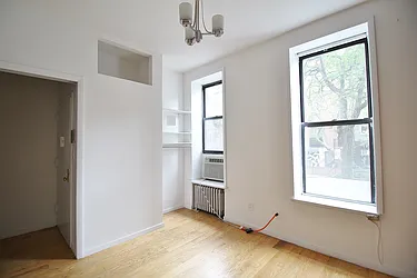 Rented by Julianna Realty Corp