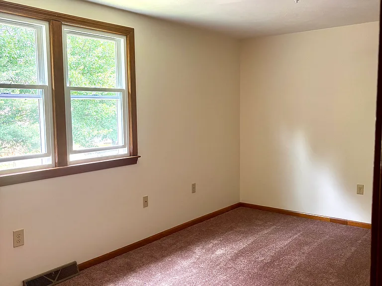 69 Anvil Dr #67 — Photo 4
