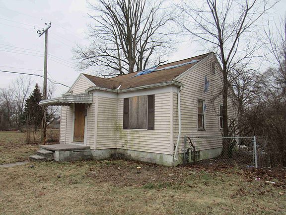 7631 Plainview