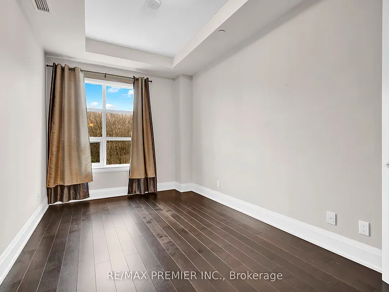 9909 Pine Valley Dr #402 — Photo 19