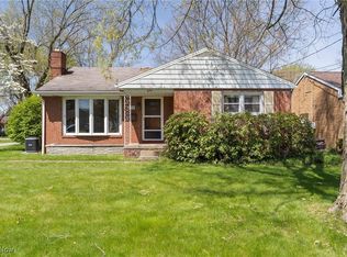 274 W Park Ave, Hubbard, OH