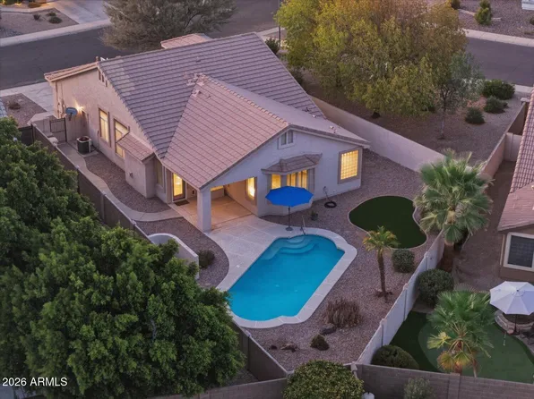 6915 W BLACKHAWK Drive, Glendale, AZ 85308