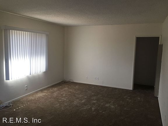 2nd image of 1523 Torrance Blvd APT C