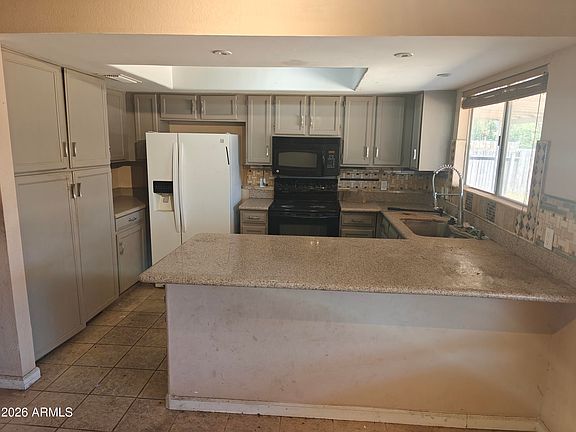 2nd image of 323 E MOORE Avenue