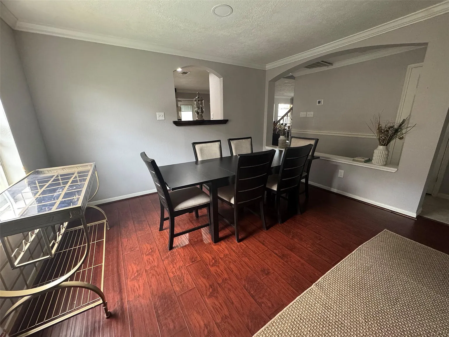 4 bed, 2.5 bath, 2611 sqft, $2,450 — Photo 2