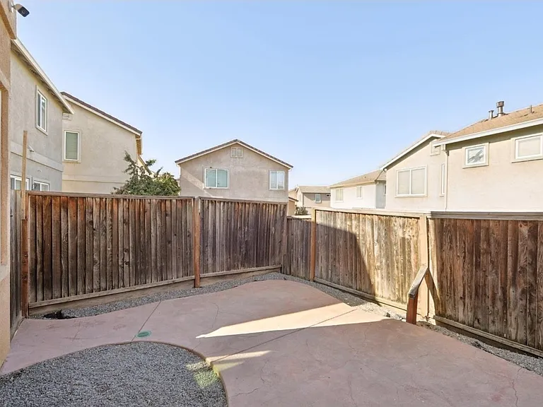 1888 Leaning Oak Dr — Photo 19
