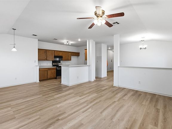 5th image of 3629 Spring Canyon Trl