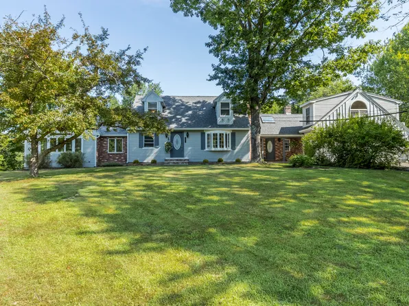 33 Rabbit Road, Durham, ME 04222