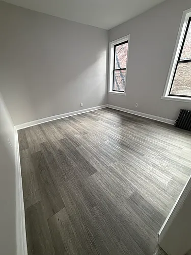 508 67th St Photo 1
