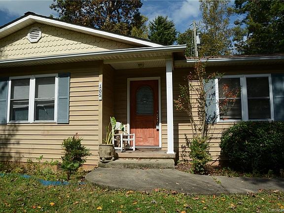 4th image of 105 Briarwood Ln