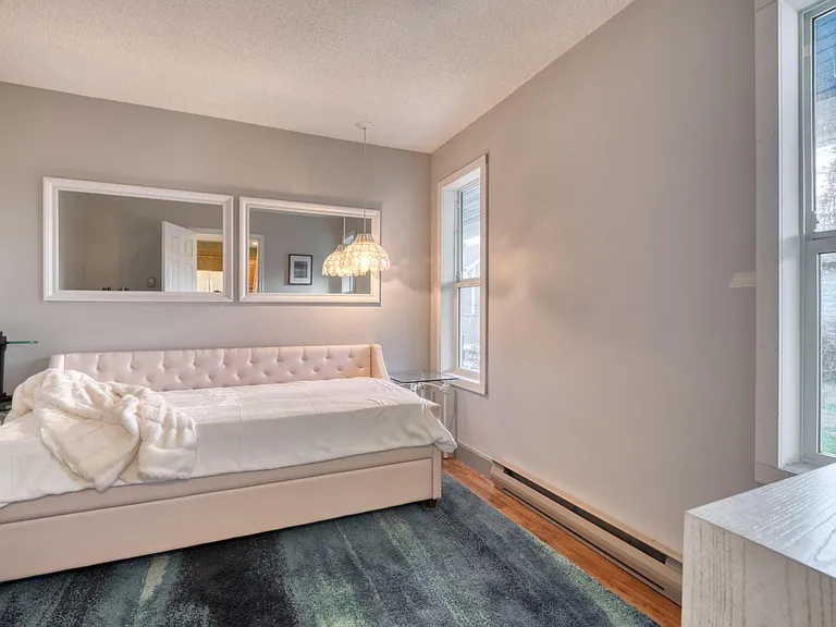 43 Bay View Dr — Photo 16