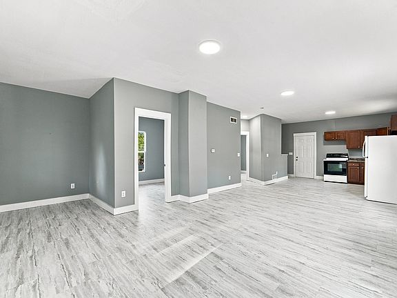 2nd image of 1429 12th St