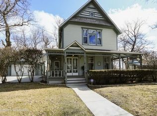 629 N Sheridan Rd, Waukegan, IL 60085