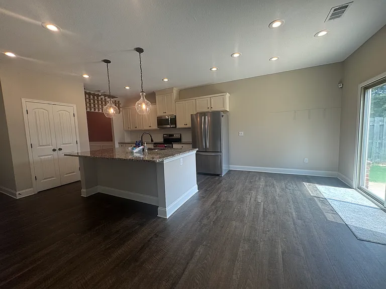 8808 Sullivans Dr — Photo 5