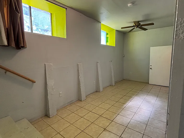 5324 NE 19th Ave — Photo 13