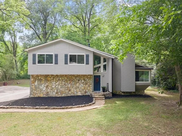 189 Castlebar Ct SE, Mableton, GA 30126