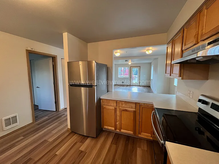 139 Prince Ave #304 — Photo 7