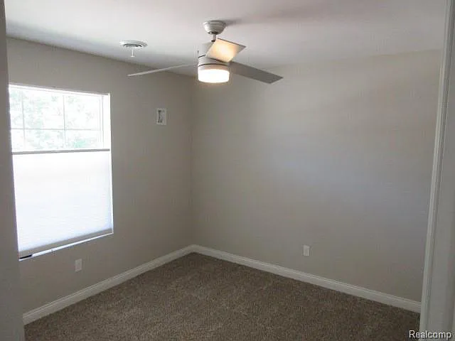 891 Watercress Ln — Photo 12