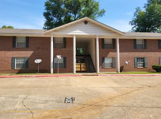 2521 Pearl St, Nacogdoches, TX 75965