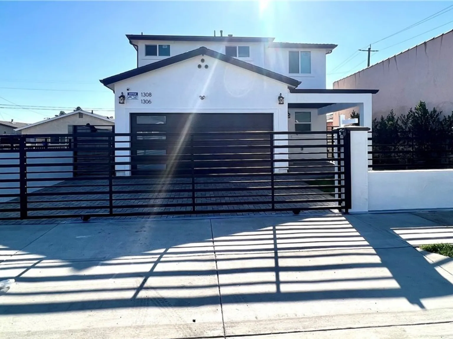 4 bed, 1410 sqft, $4,475 — Photo 3