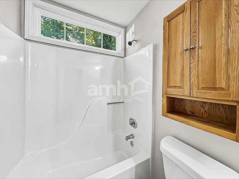 1947 Walden Park Dr — Photo 14