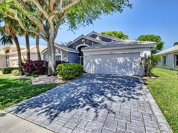 2nd image of 12617 Majestic Isles Drive