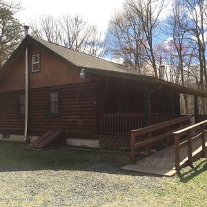 8 Fox Ln, Jim Thorpe, PA, 18229