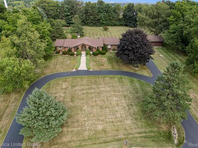 59245 Bishop Rd, New Hudson, MI, 48165