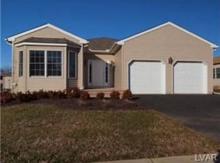 1947 Beaujolais Pl, Easton, PA 18045