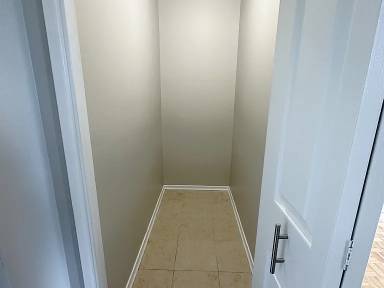 115 John St #404 — Photo 7