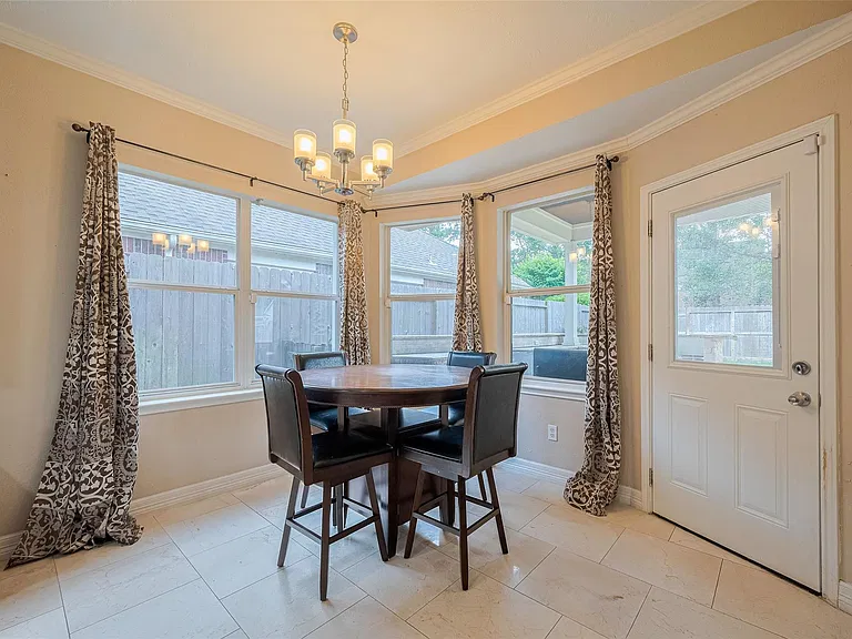 3911 Fall Branch Dr — Photo 12