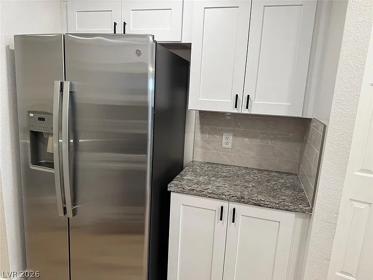 8075 Teresita Ave — Photo 12