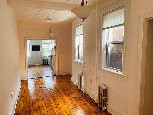 4th image of 487 Court St APT 3R