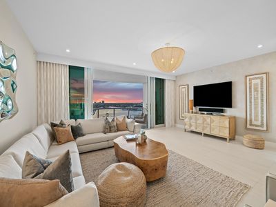 321 N Birch Road #1002, Fort Lauderdale, FL, 33301